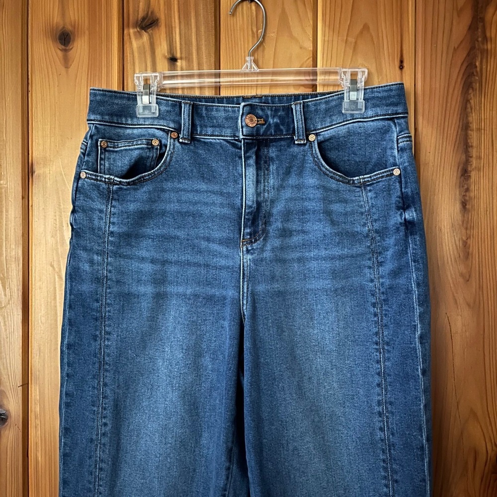 Talbots Jeans Relaxed Barrel Blue Stretch Denim Size‎ 10 Casual Trendy Basic - Picture 3 of 5